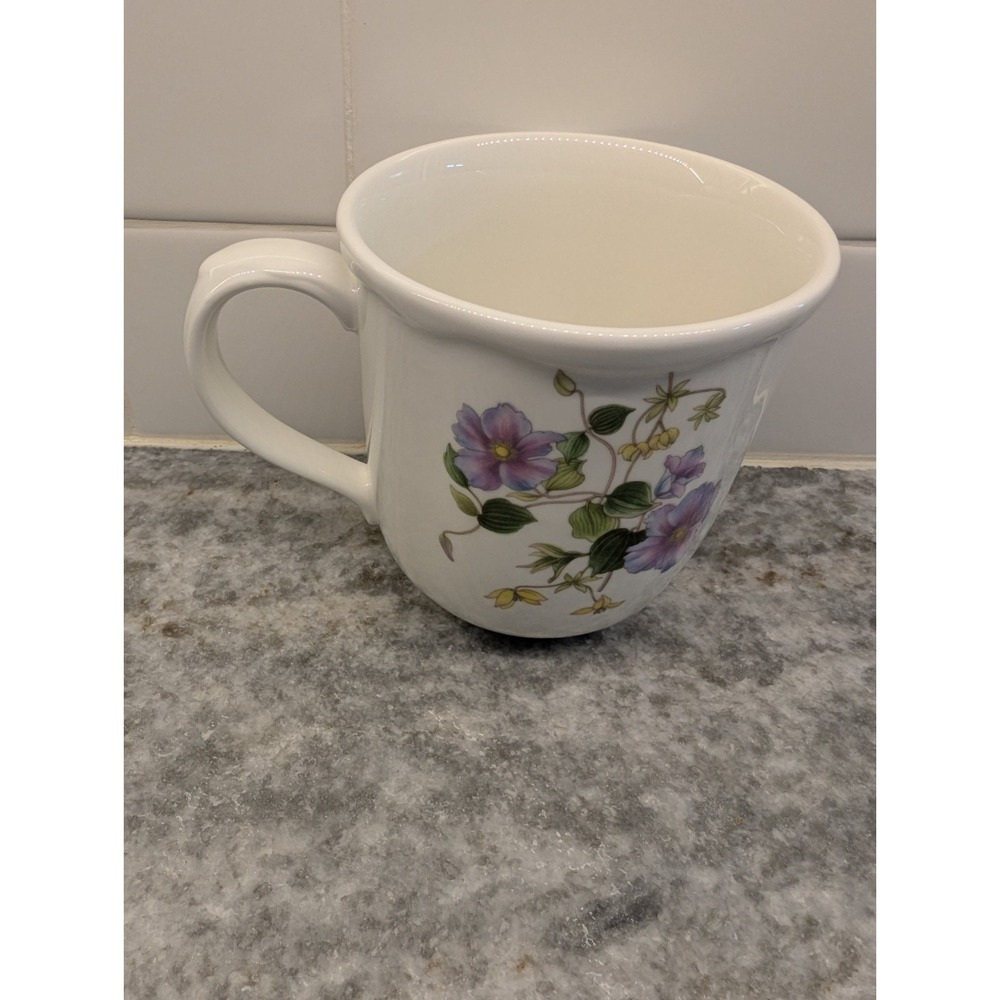 Noritake GOURMET GARDEN Mug Clematis Made in Sri Lanka GREAT CONDITION